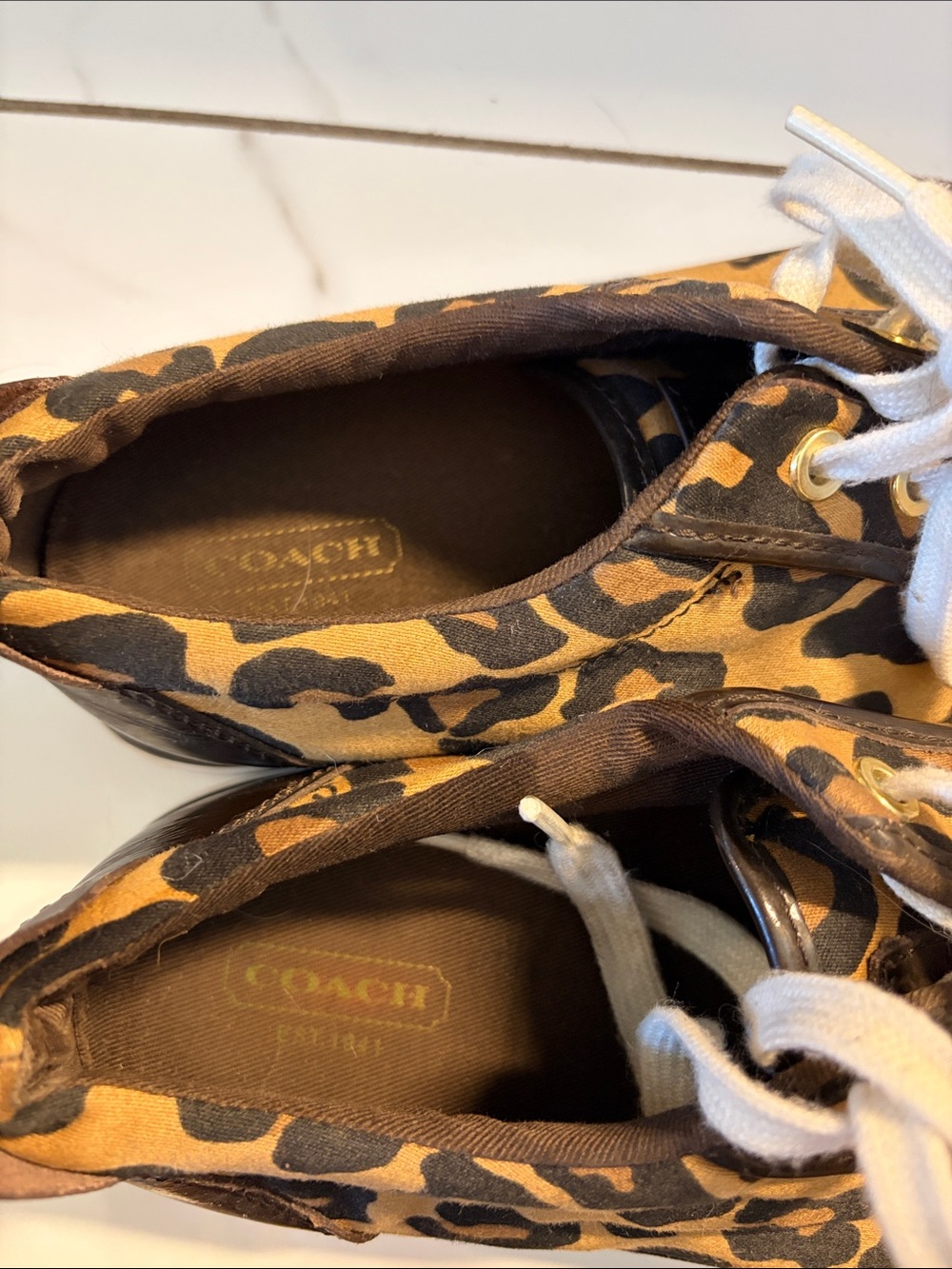 Coach women’s  Leopard Print Canvas Sneakers in Tan and Black - Picture 4 of 4